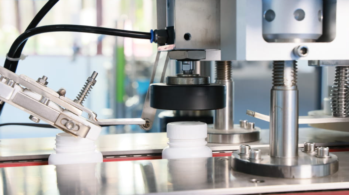 Types of Spray Bottle Capping Machines and How to Choose the Right One